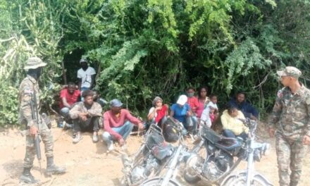 Detienen caravana de 30 haitianos indocumentados en zona Dajabón