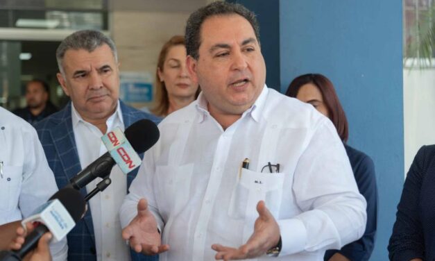 Mario Lama sobre situación en la Maternidad de Los Mina: “Estamos resolviendo una crisis sanitaria heredada”