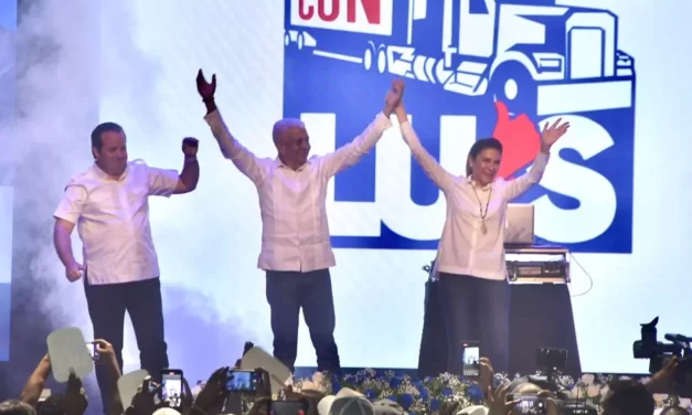 El PRM pone a caminar el tren reeleccionista