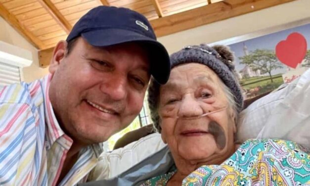 Fallece madre de Abel Martínez, doña Mélida Durán