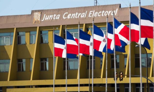 Partidos depositan hoy en la JCE recurso contra reservas de candidaturas