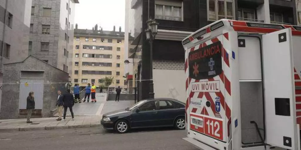 Mueren dos mellizas de 12 años al caer por una ventana en la ciudad española de Oviedo