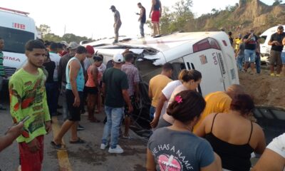 Aumentan a seis los muertos por accidente de tránsito en la autopista Duarte