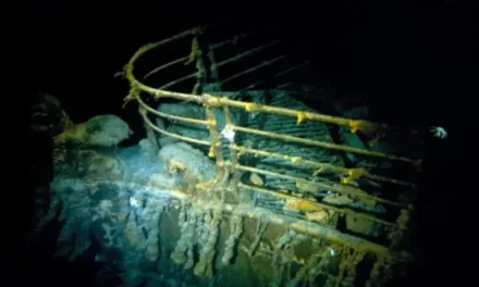 Titanic: desaparece con su tripulación un sumergible en el Atlántico