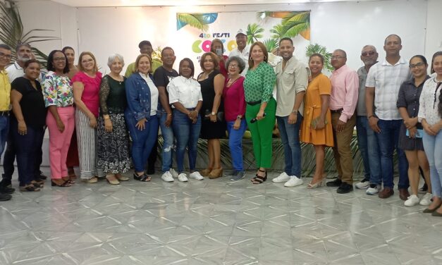REALIZAN COCTEL DE SOCIALIZACIÓN CON EL COMITÉ GESTOR DEL FESTICOCO NAGUA Y LA PRENSA