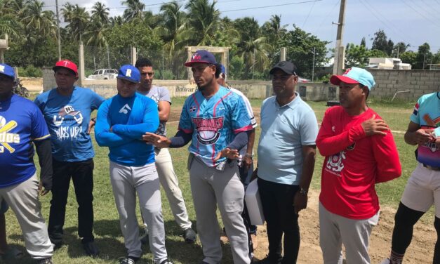ALCALDE DE SAN JOSE DE MATANZAS REALIZA TRIANGULAR DE SÓFTBOL