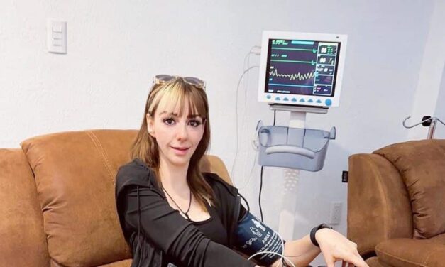 Vanesa Villagrán, hija de Kiko del Chavo del 8, anuncia que tiene cáncer