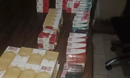 Policía apresa a mujer tras intentar robar 293 cajetillas de cigarrillos en La Sirena
