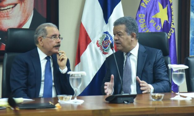 PLD niega reunión expresidentes Danilo Medina y Leonel Fernández