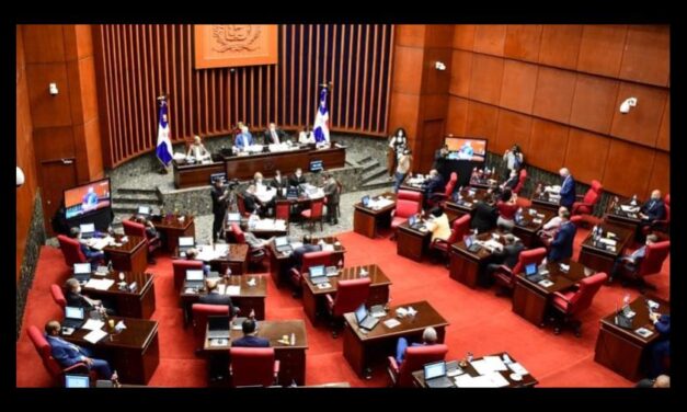 Se reaviva la batalla en el Congreso para impulsar que un perremeísta presida el Senado