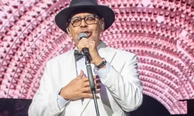 Fernando Villalona vuelve y llena Altos de Chavón 37 años después