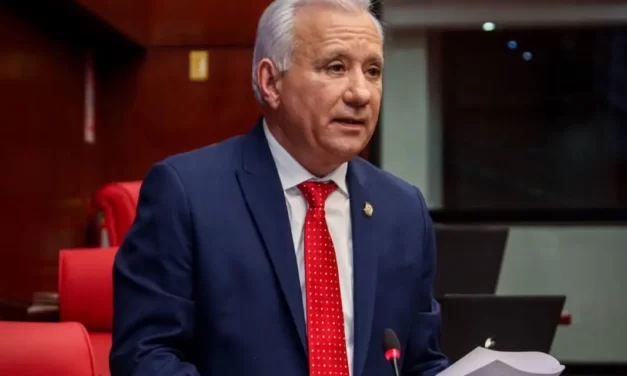 Antonio Taveras niega gastara 250 millones en campaña