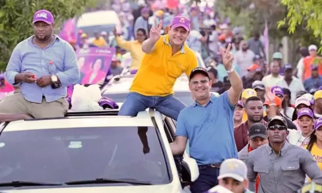 Abel en La Caleta: “Padrón del PRM demuestra lo que son: ¡Desorden y mentiras!”