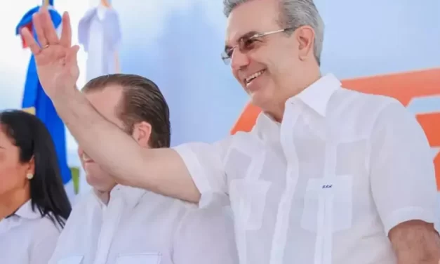 Abinader se inscribirá mañana como precandicado presidencial del PRM