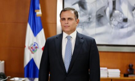 Moody’s mejora la perspectiva de la República Dominicana y reafirma la sostenibilidad de la deuda pública