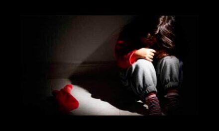 Acusan a mujer de vender su hija de ocho años para que abusen sexualmente de ella en San Cristóbal