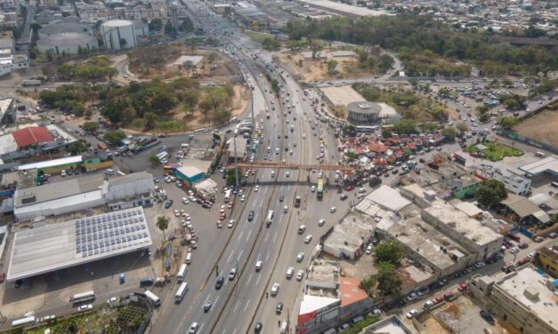 Emiten desalojo contra 14 locales comerciales en el kilómetro 9 de la autopista Duarte