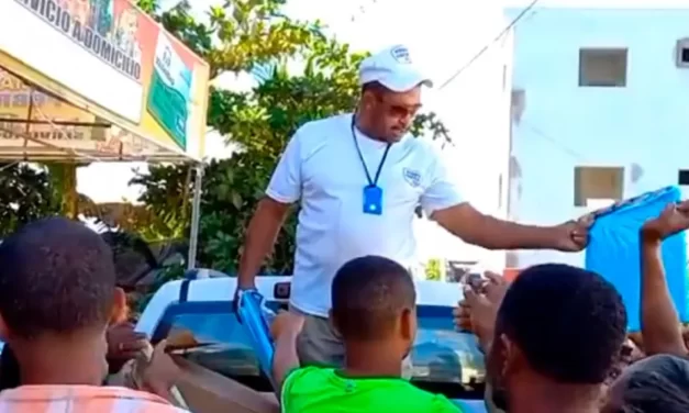 Autoridades de Salud Pública lanzan operativo contra el Dengue en barrios de Nagua