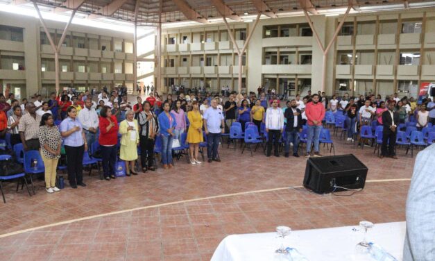 Estudiantes UASD Nagua reciben bienvenida para semestre 2023-20
