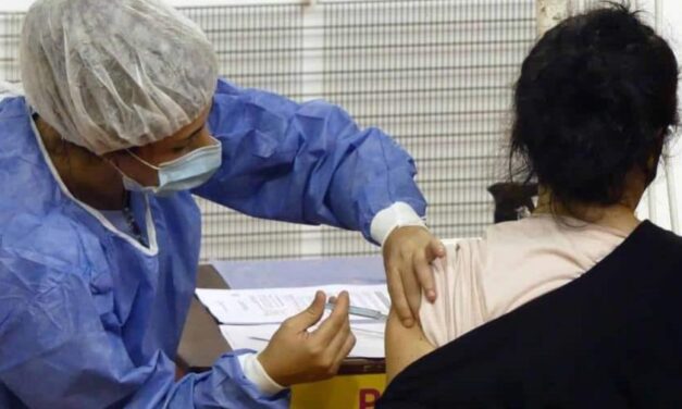 Cargamento con 470 mil dosis de vacunas para la influenza llegará al país este sábado