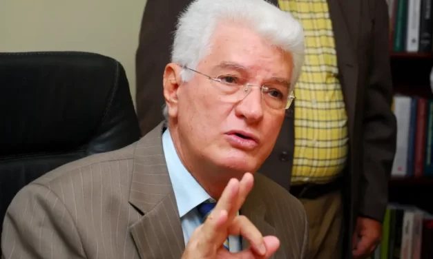 PLD escoge a Wilton Guerrero como candidato a senador por Peravia