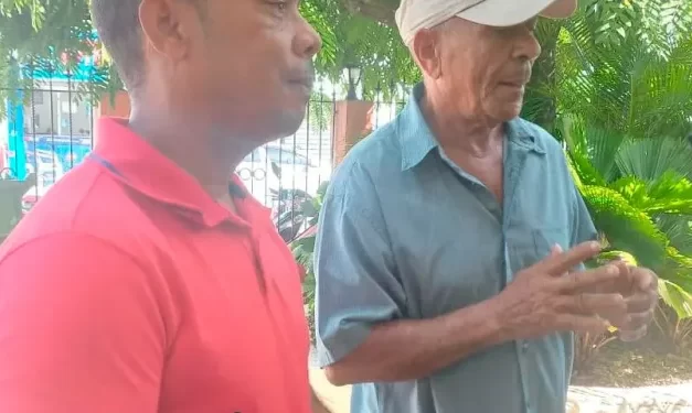 Productores de Río San Juan piden a Agricultura cumplir promesa de reparar camino vecina