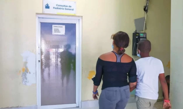 Amplían camas y facilitan realización de pruebas ante el brote dengue