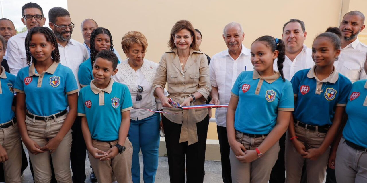 NEIBA: El Gobierno inaugura un politécnico para 500 estudiantes