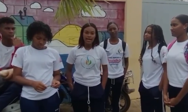 Estudiantes de Arroyo Salado, en Cabrera, denuncian no tienen profesor de matemáticas hace meses