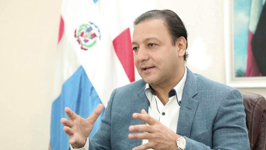 Abel Martínez denuncia “secuestro” de personal municipal y equipos de la alcaldía de Santiago