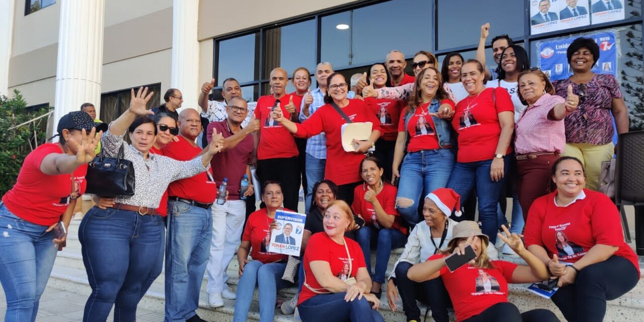 En Nagua, Provincia María Trinidad Sánchez la Licda. Carmen Mercedes gana Colegio de Abogados.