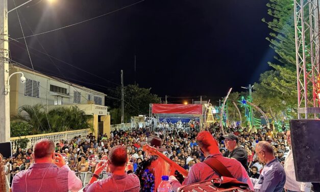 GOBIERNO DEL PRESIDENTE LUÍS ABINADER Y ALCALDÍA ENCABEZADA POR JUNIOR PERALTA, TRAEN LA ALEGRÍA DE LA BRISITA DE NAVIDAD A NAGUA.
