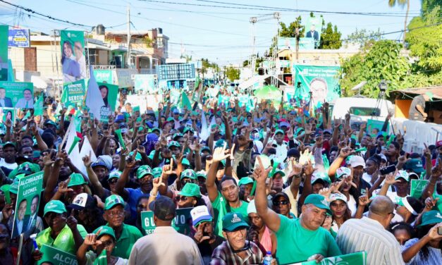 Leonel: “República Dominicana necesita volver a comer barato”