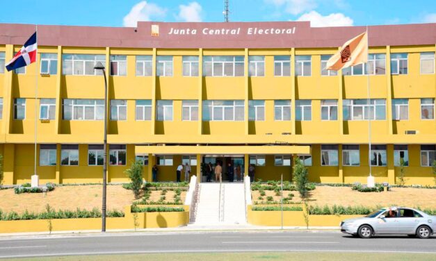 JCE dispone limites participación funcionarios en campaña electoral