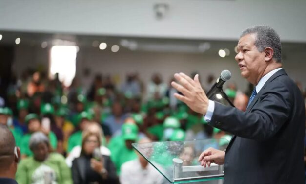 Leonel Fernández encabeza actividad alianza opositora GANAREMOS