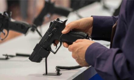 Interior y Policía otorga gracia administrativa para renovar licencia de armas de fuego