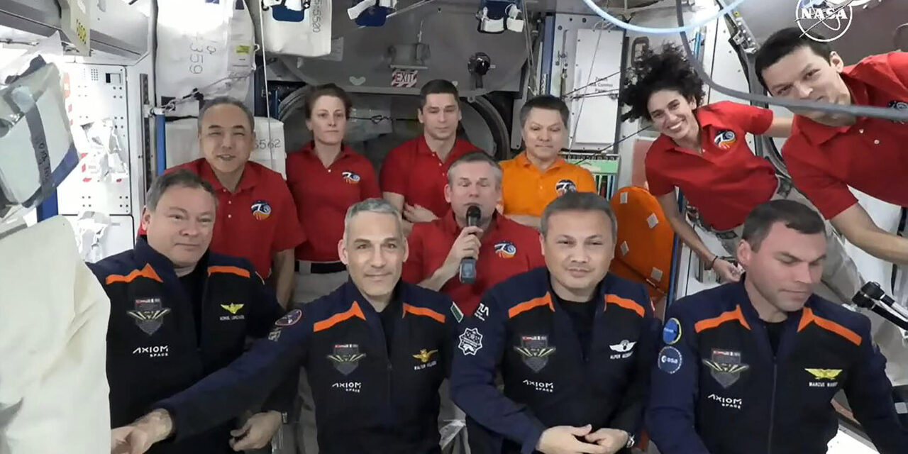 Cuatro astronautas regresan a la Tierra tras misión privada Axiom