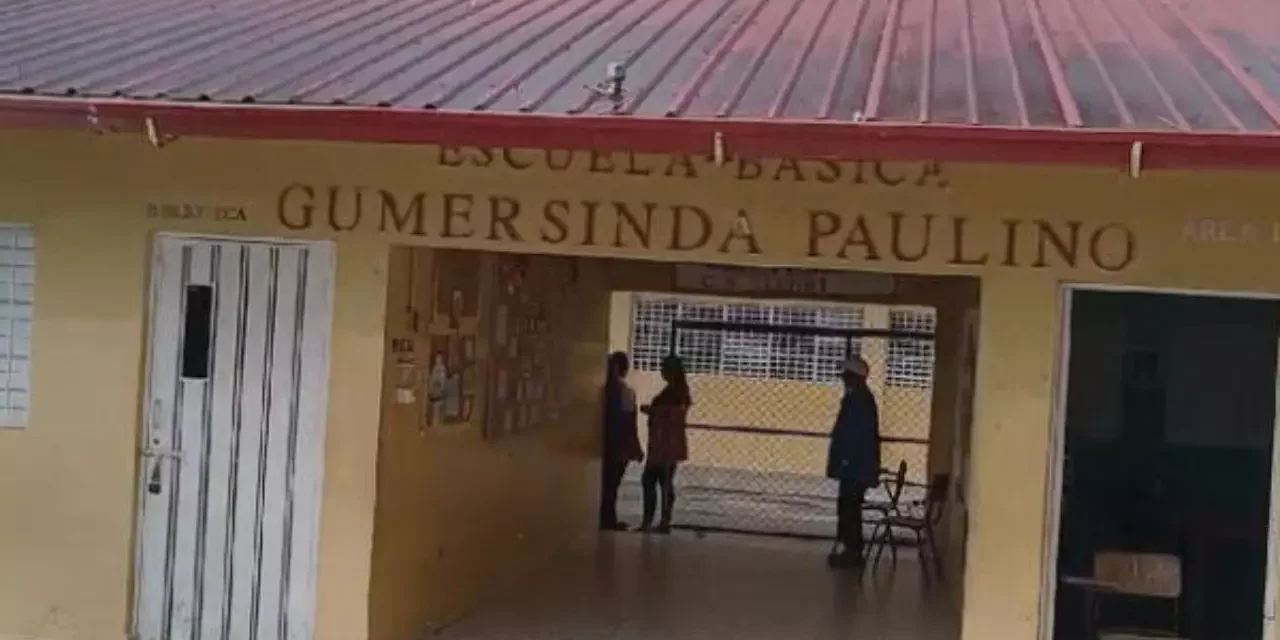 Al menos 189 estudiantes intoxicados tras fumigación en finca arrocera en La Vega