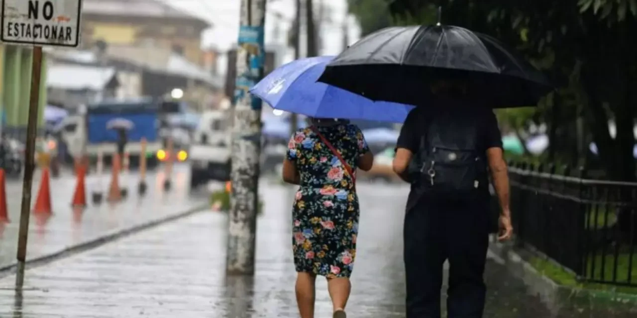 Débil vaguada provocará lluvias pasajeras, según Onamet