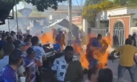 SALCEDO: 19 personas resultan con quemaduras en un carnaval
