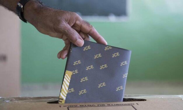 Candidatos deberán captar el voto adulto y centrarse en siete demarcaciones