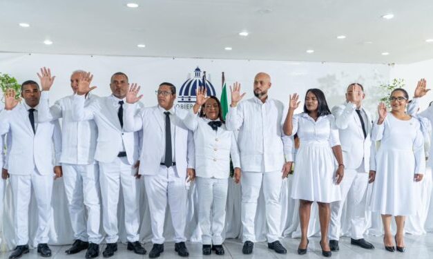 Junior Peralta se juramenta por tercera vez como alcalde de Nagua