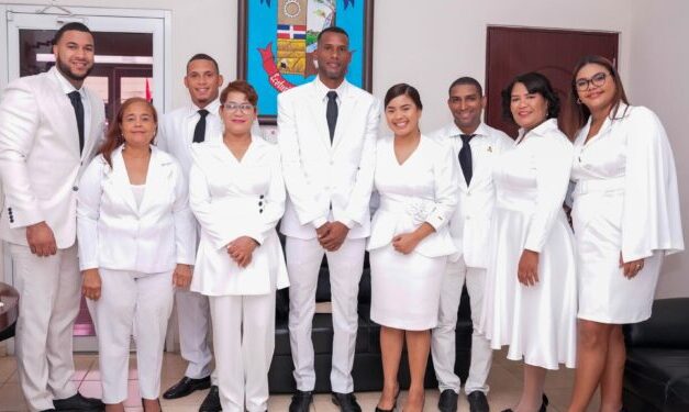 Oscar Pablo Sánchez tomó posesión como nuevo alcalde del municipio El Factor