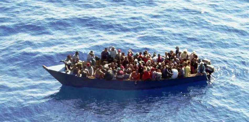 Detienen a 96 migrantes dominicanos y 7 haitianos cerca de las aguas de Puerto Rico
