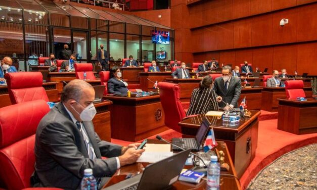 El barrilito sigue intacto tras cuatro años de promesas para eliminarlo
