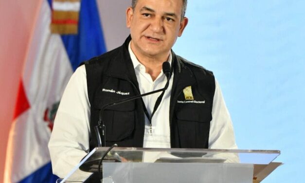 JCE mantiene intención emitir a 8:30 pm primer boletín comicios