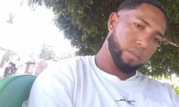 Hombre hiere expareja de varias estocadas y mata hermano de esta en María Trinidad Sánchez