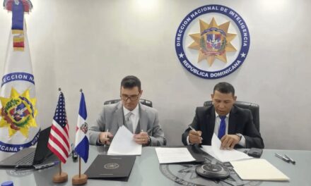 La DNI firma acuerdo con empresa espacial para cuidar seguridad nacional