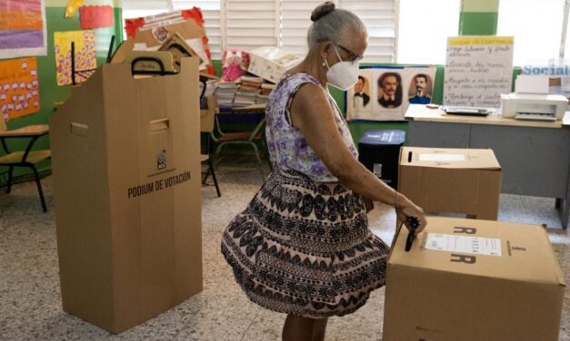 Abrieron colegios electorales en RD para comicios presidenciales