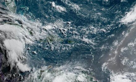 Lluvias continuarán este fin de semana por incidencia de onda tropical